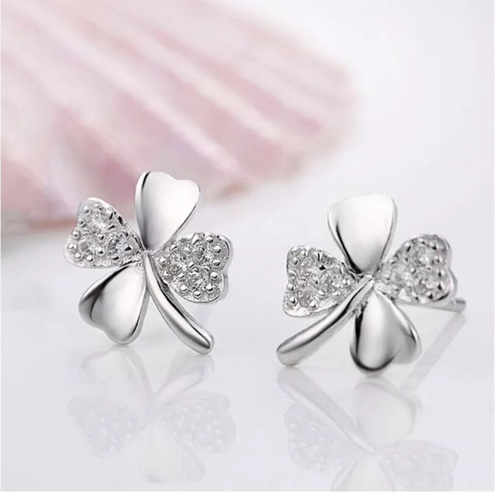 New 925 Four Leaf Clover Sterling Silver Earrings set